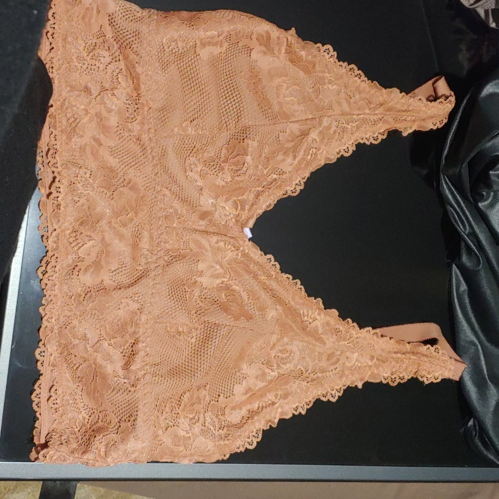 Savage x fenty bralette